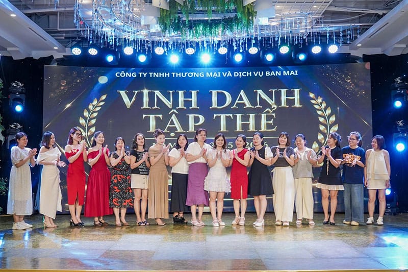 Lễ Tổng kết Ban Mai: Nhìn lại một năm nỗ lực vì những bữa ăn học đường chất lượng